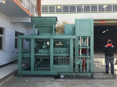 小型水泥免燒磚機 環保與效益兼得的新型制磚設備